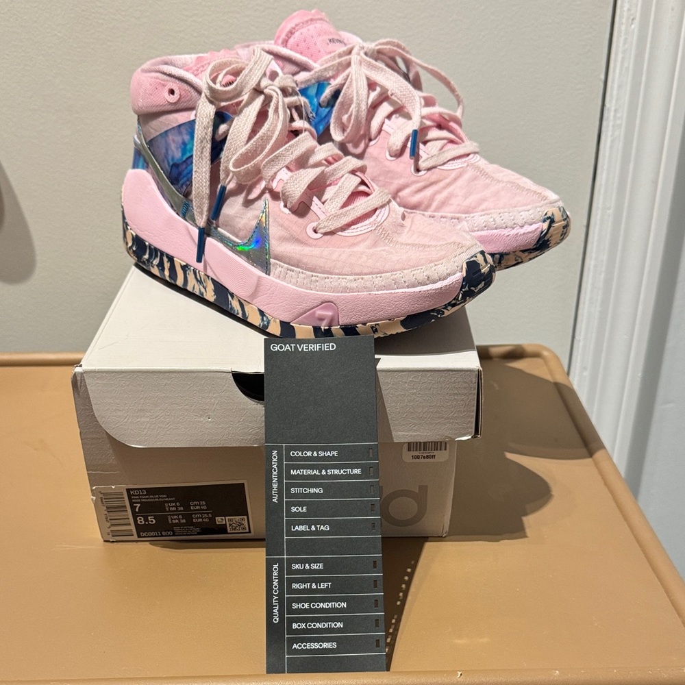 Nike Kevin Durant women’s shoes